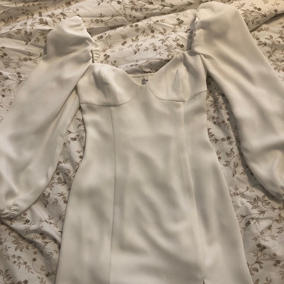 NWOT Original Aritzia Wilfred novella dress light birch size 2 - Picture 1 of 6